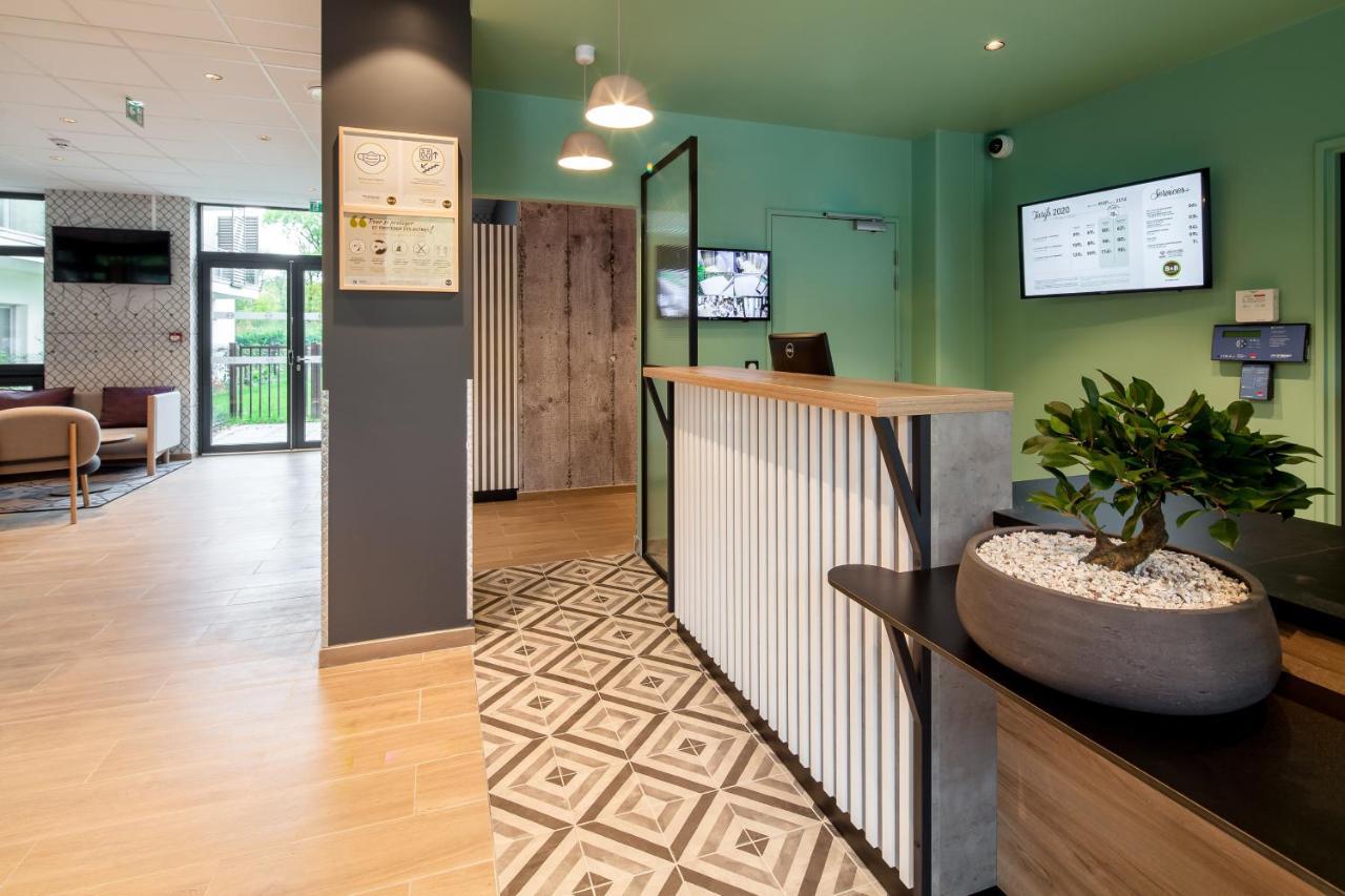 Hotel Paris Velizy 3*