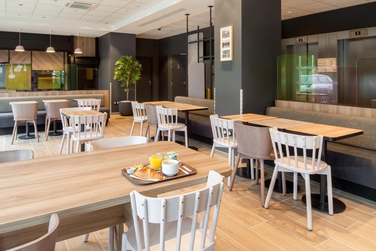 Paris Velizy Hotel 3*