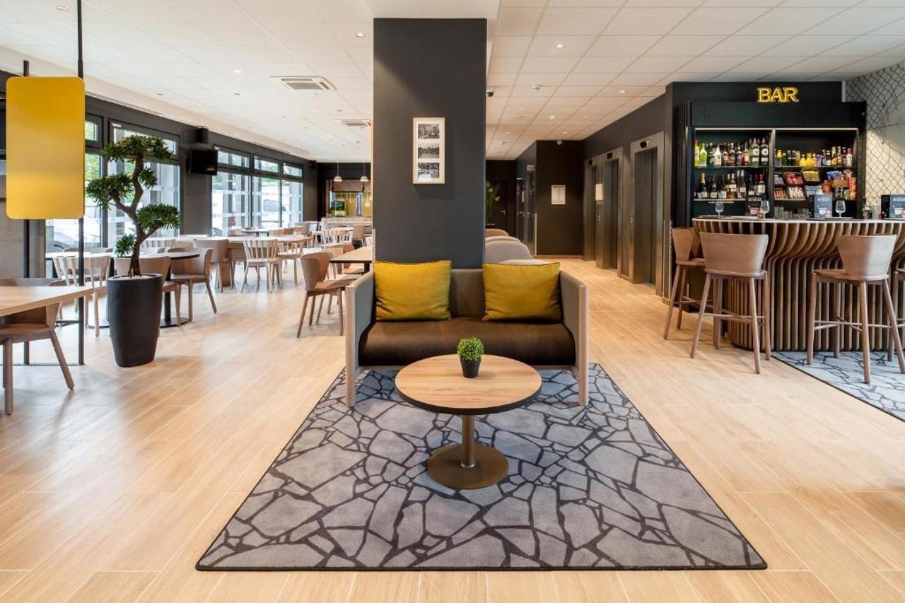 Paris Velizy Meudon